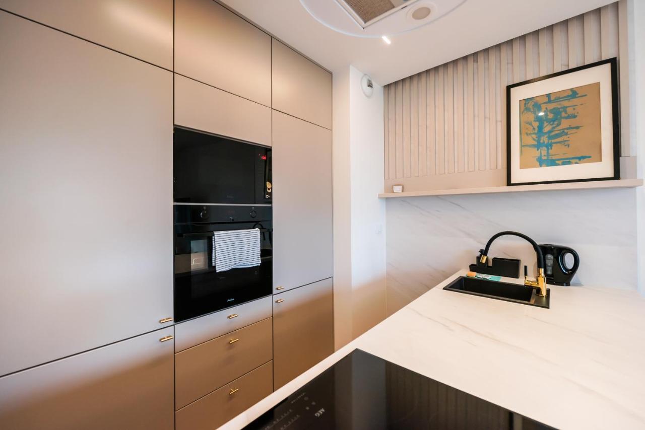 Apartament Wola Marble *