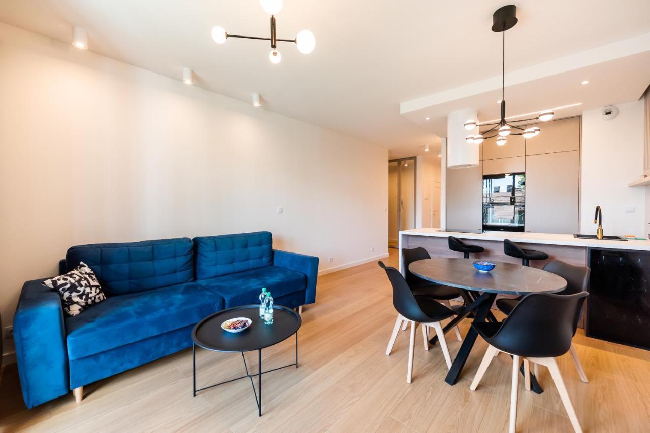 Apartament Wola Marble *